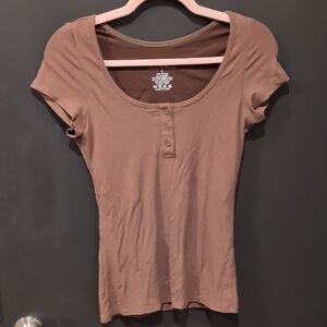 Klassy Short Sleeve Henley - Brown (Size L)